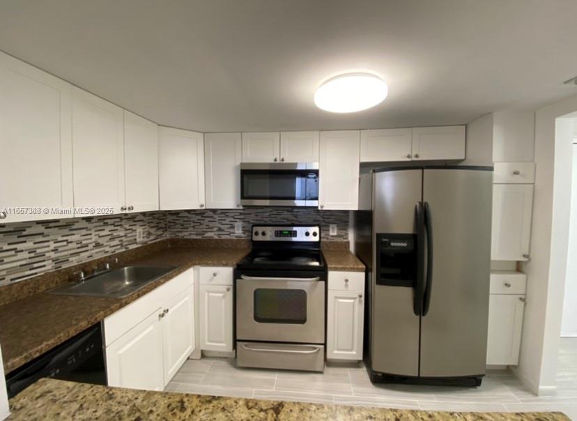 13499 Biscayne Blvd 1507 Property Photo 2
