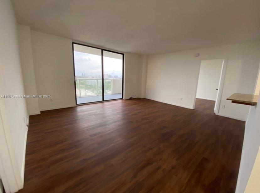 13499 Biscayne Blvd 1507 Property Photo 14