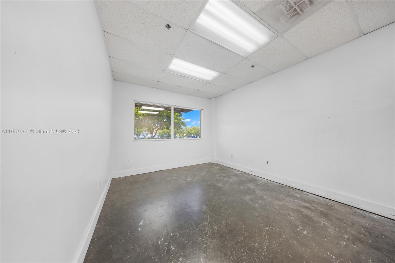 2601 Nw 105th Ave Property Photo 62