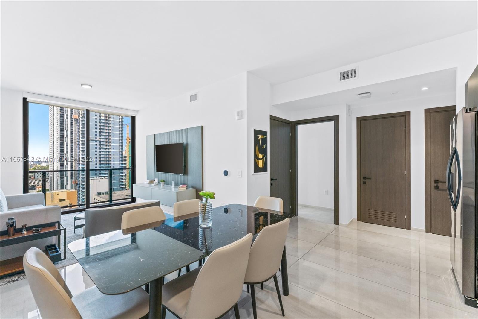 398 Ne 5th Street Condo Real Estate Listings Main Image