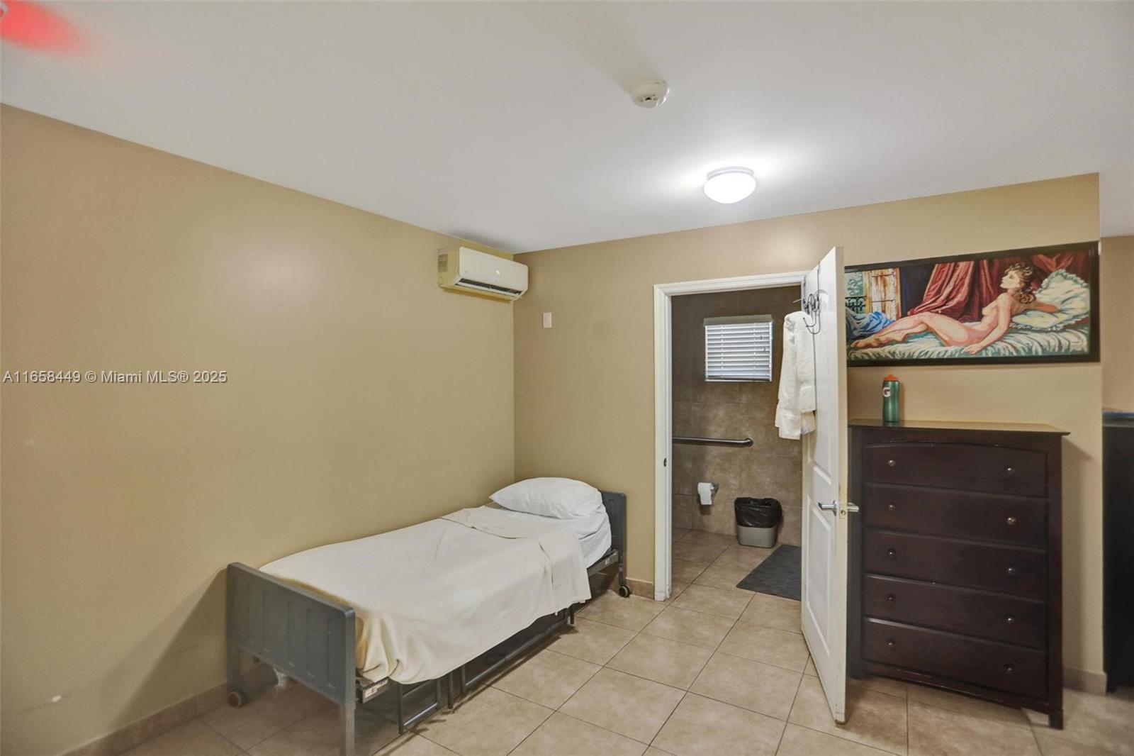 1722 Madison St Property Photo 31