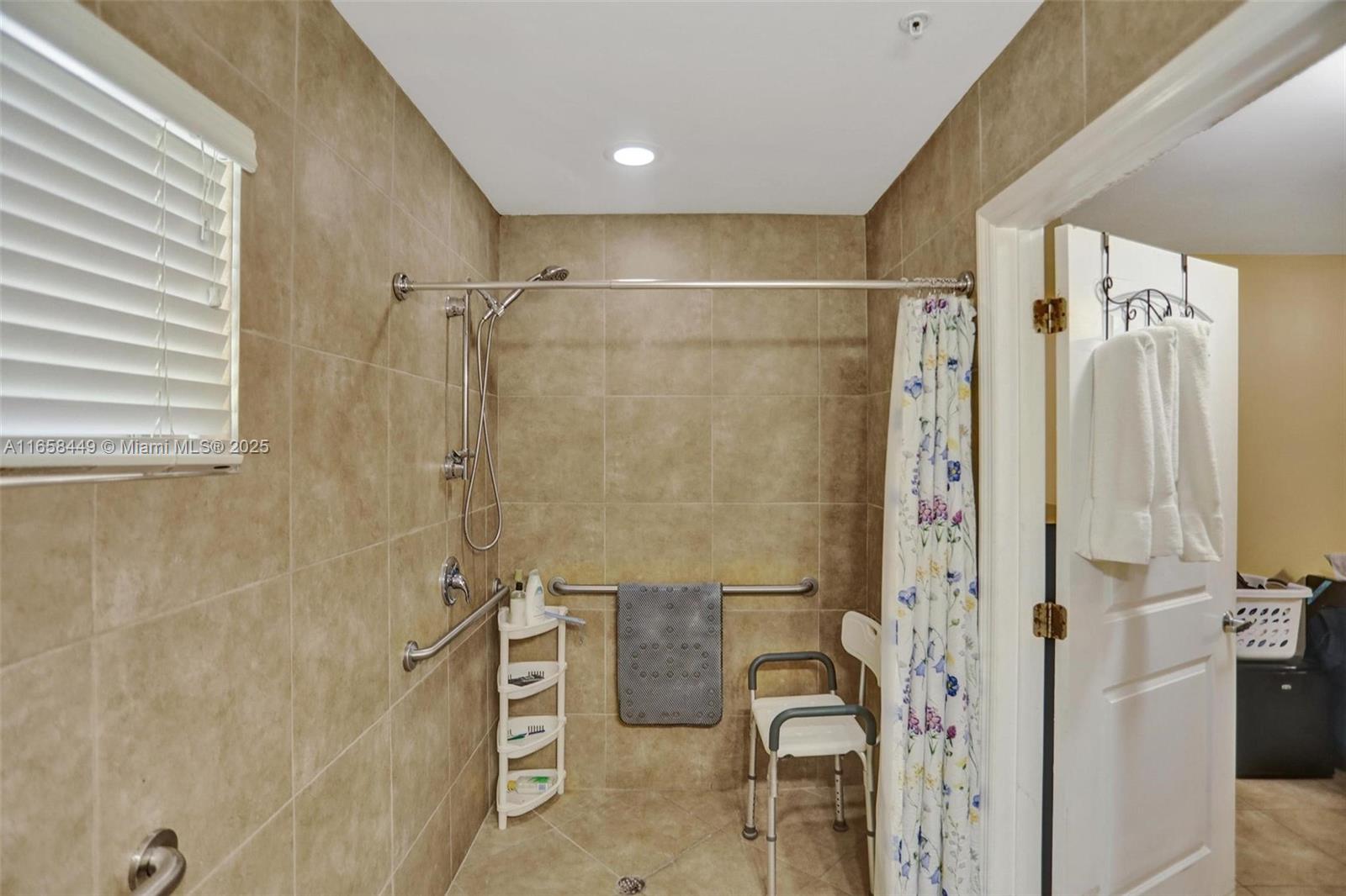 1722 Madison St Property Photo 36