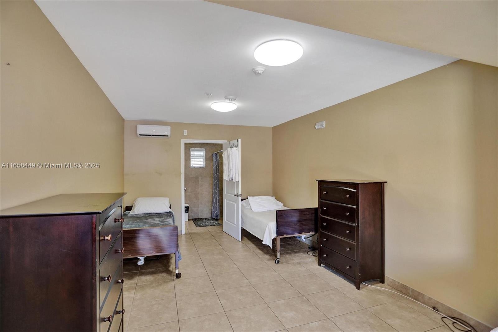 1722 Madison St Property Photo 41