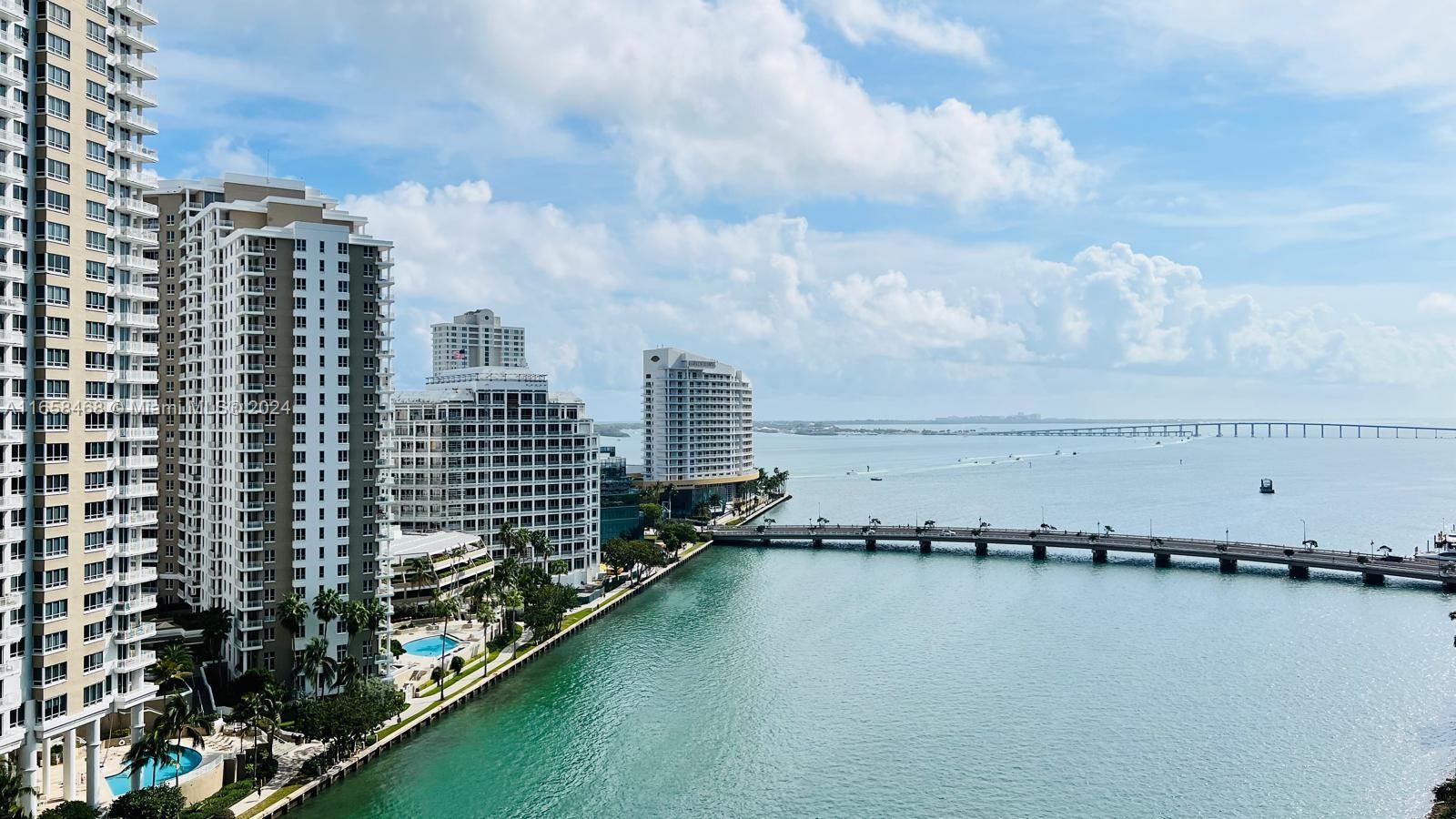 495 Brickell Ave 4902 Property Photo 1