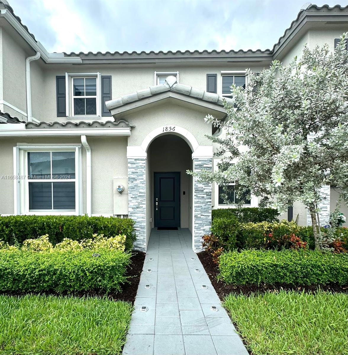 1856 Se 26th Rd 1856 Property Photo 3