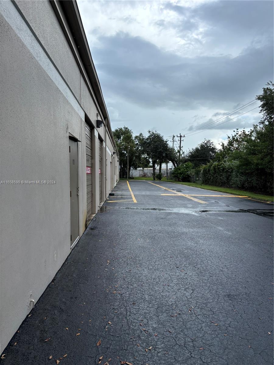4850 N State Road 7 G-104 Property Photo 22