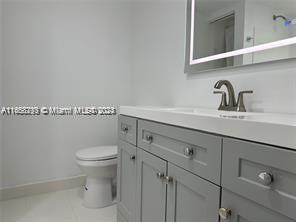 13499 Biscayne Blvd 801 Property Photo 9