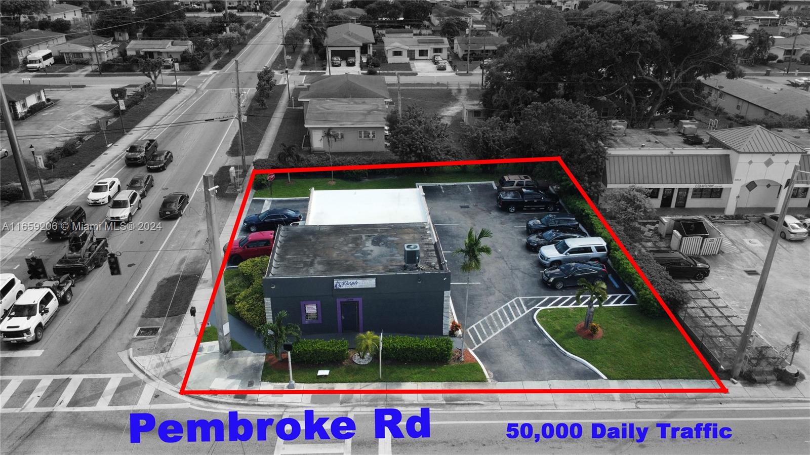 5600 Pembroke Rd Property Photo 3