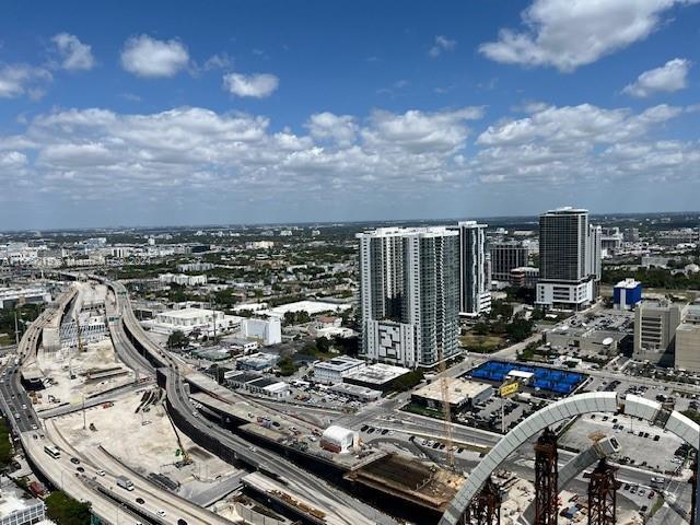 1040 Biscayne Blvd 2607 Property Photo 5
