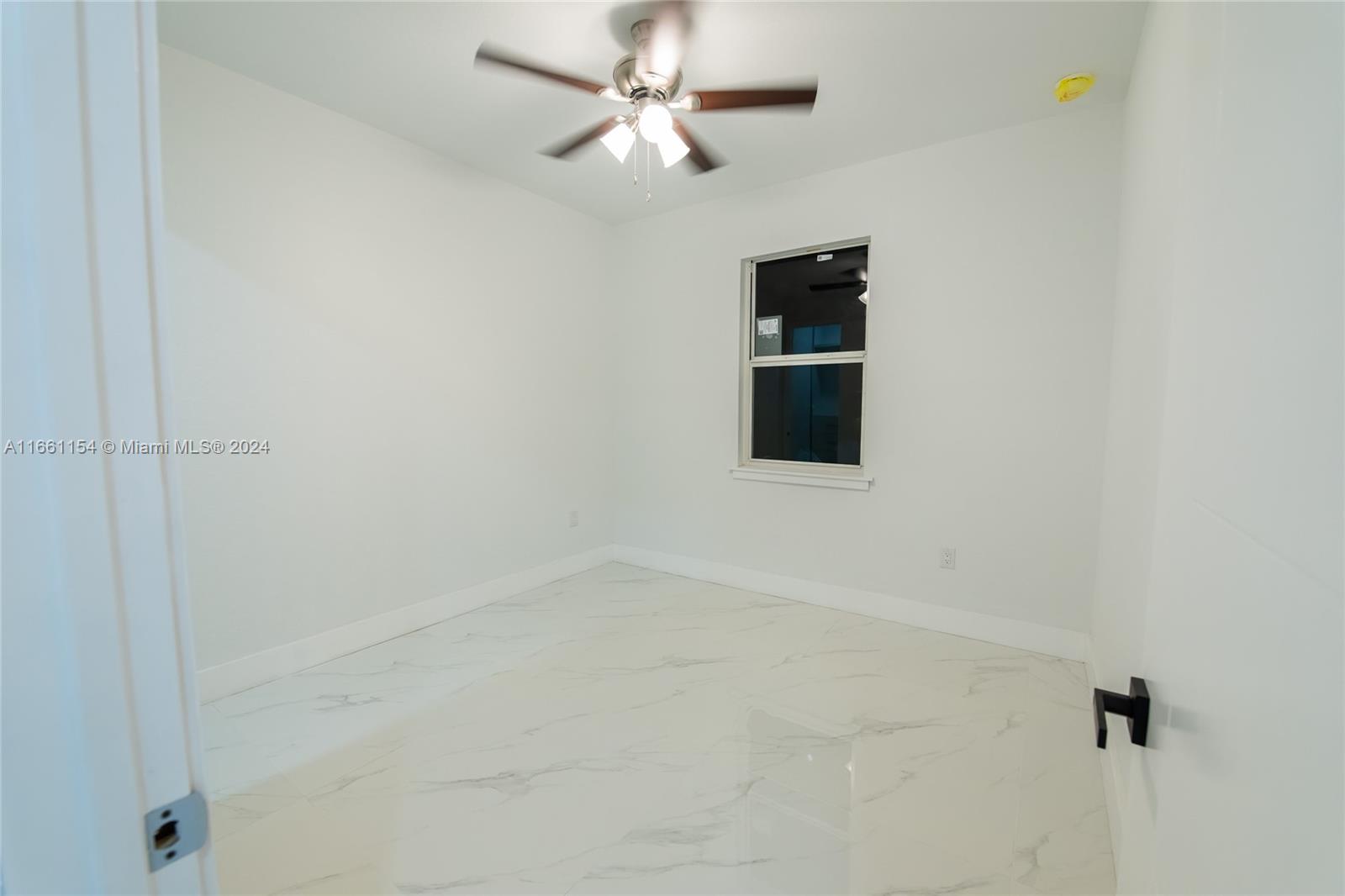 334 Sw 21st Terr Property Photo 35