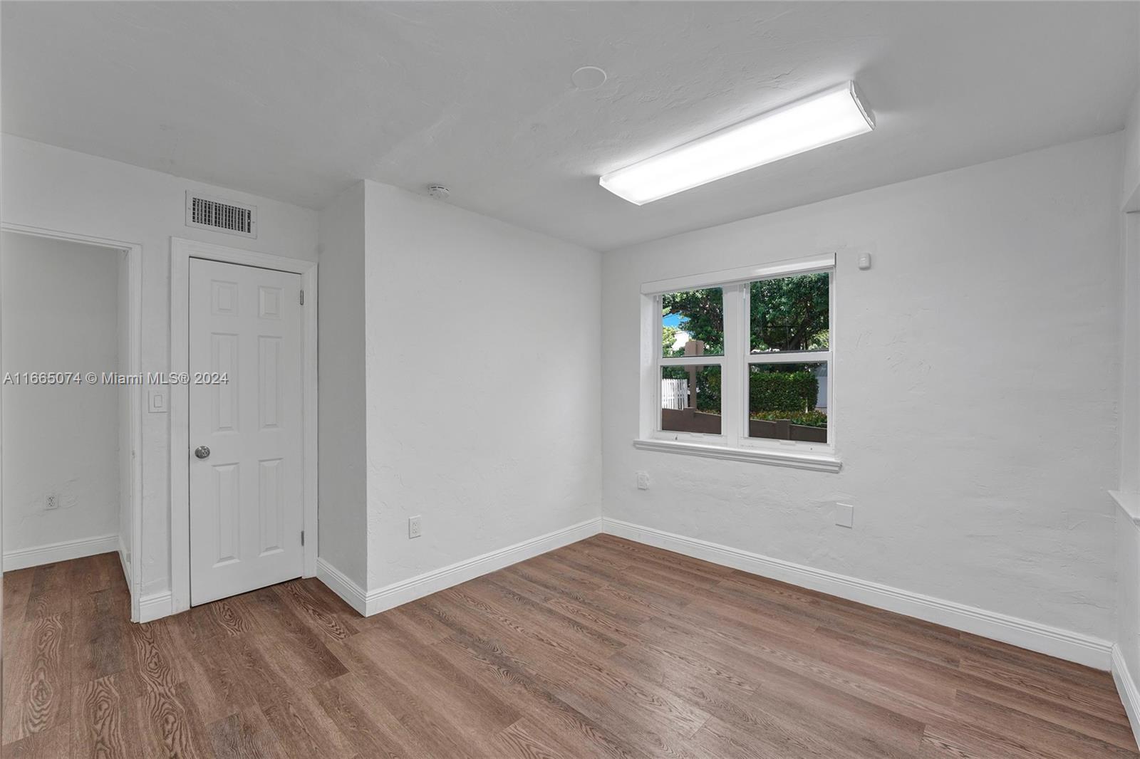 1225 Alton Rd Property Photo 14