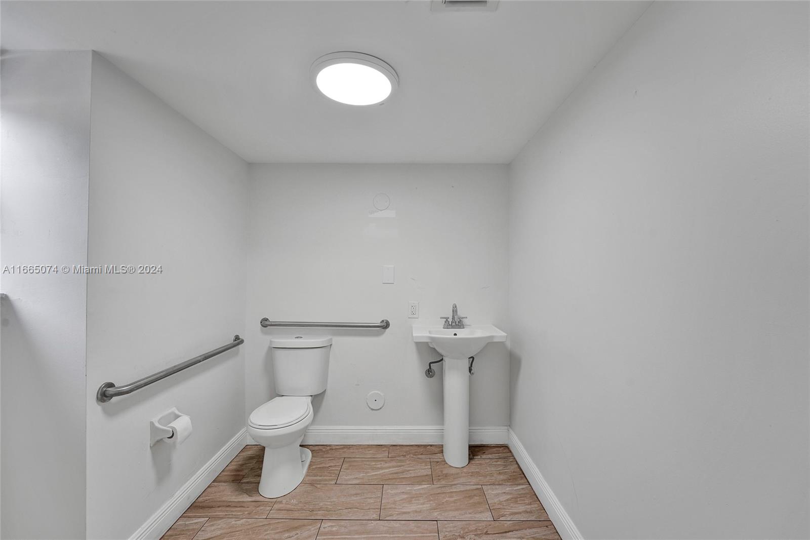 1225 Alton Rd Property Photo 24