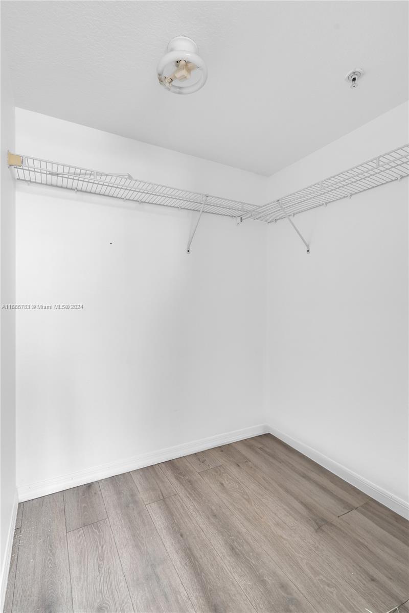 218 Nw 12th Ave 702 Property Photo 13