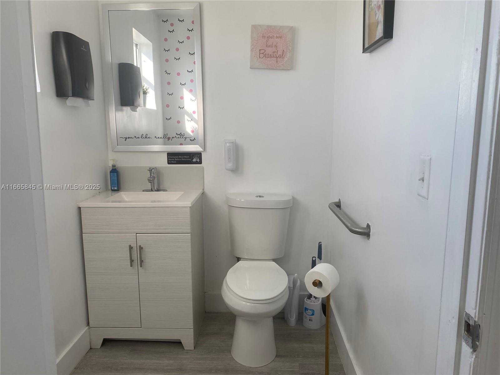 8150 Sw 8 St Property Photo 5