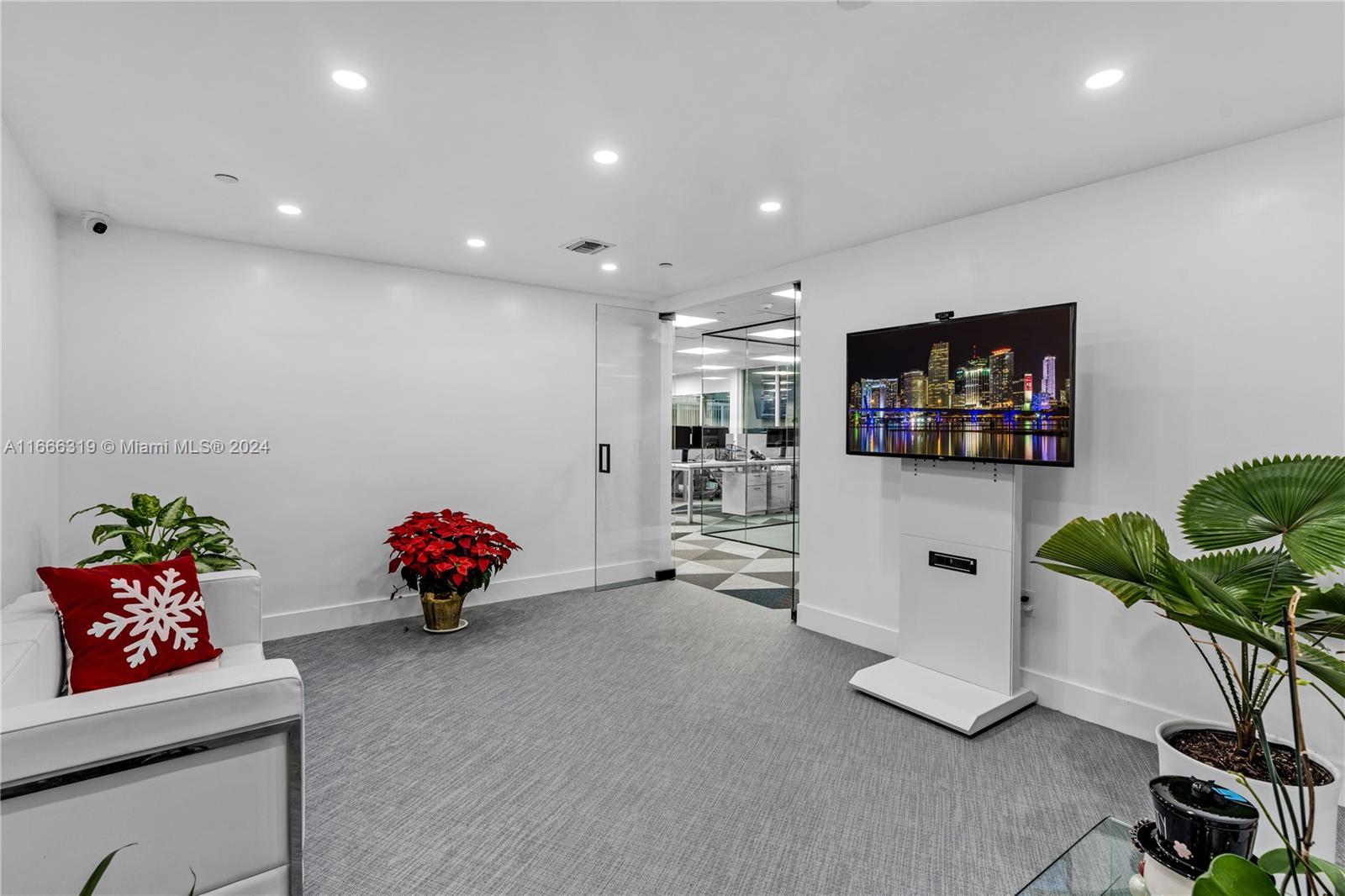 1110 Brickell Ave 710a Property Photo 9