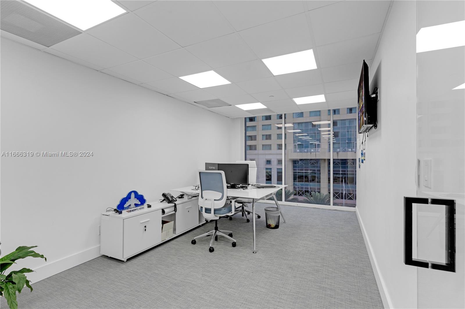 1110 Brickell Ave 710a Property Photo 19