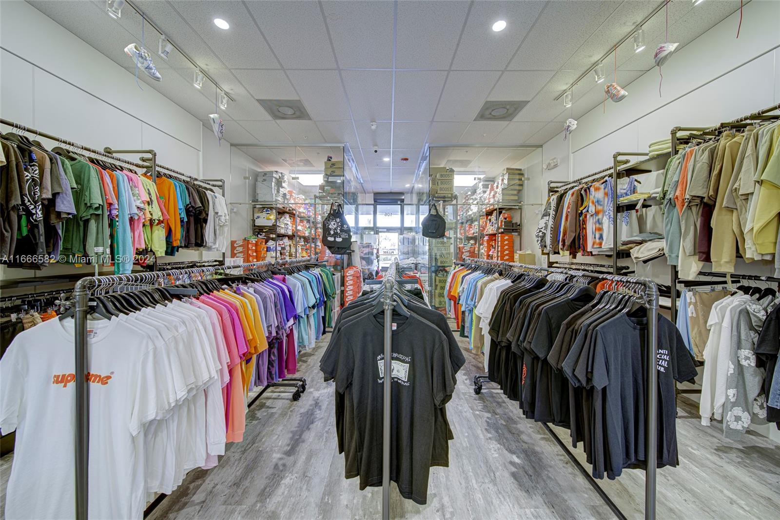 High - End Shoe Store & Clothing Store For Sale Property Photo 2