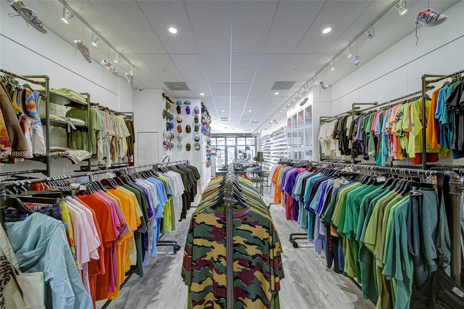 High - End Shoe Store & Clothing Store For Sale Property Photo 12