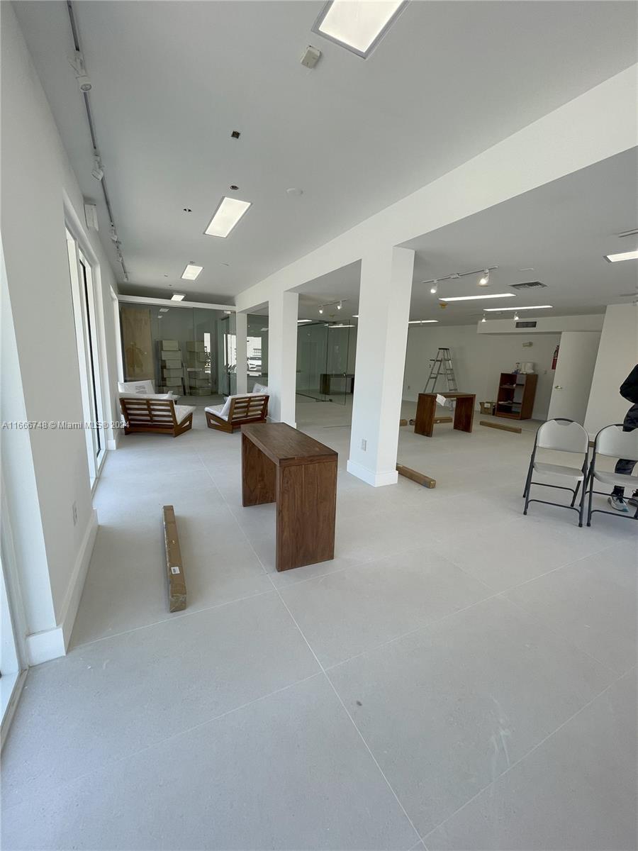 5050 Biscayne Blvd 100 Property Photo 4