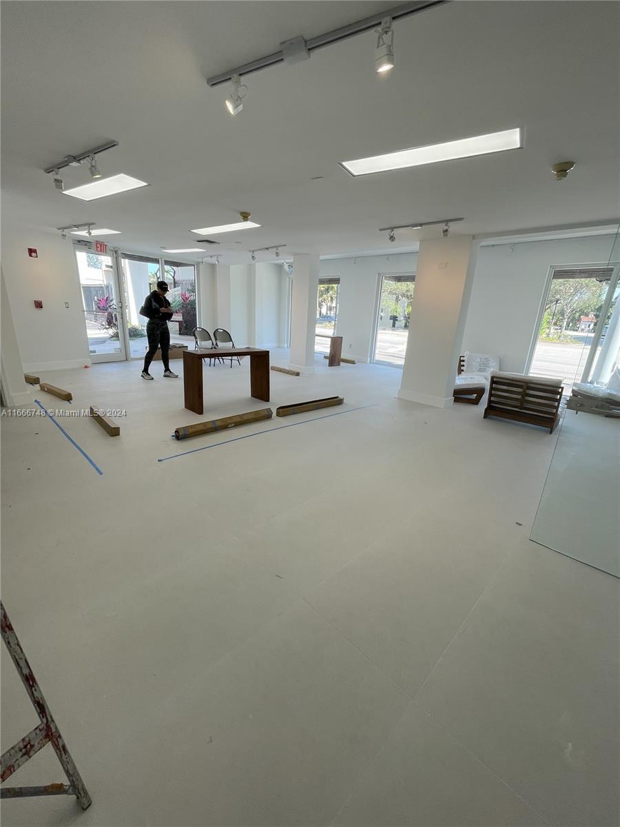 5050 Biscayne Blvd 100 Property Photo 5