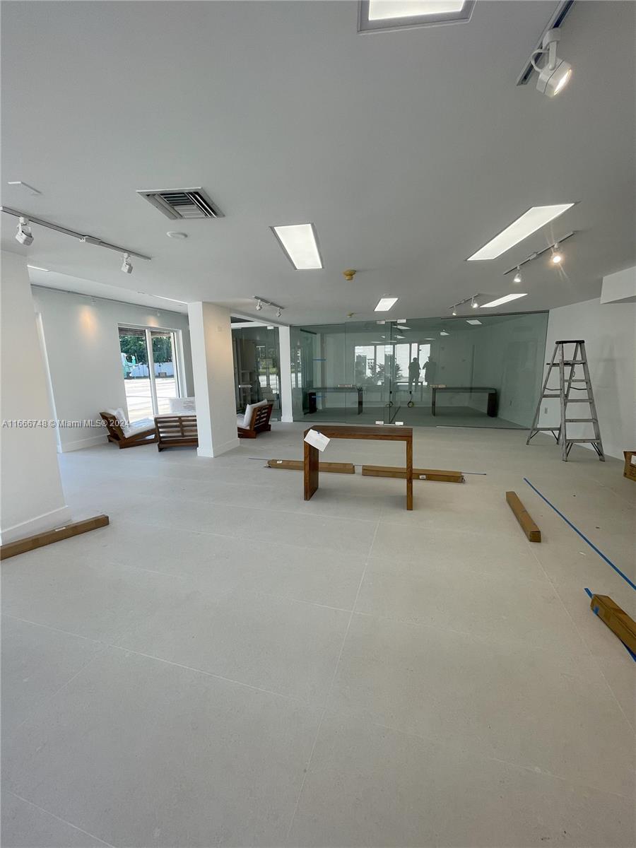 5050 Biscayne Blvd 100 Property Photo 6