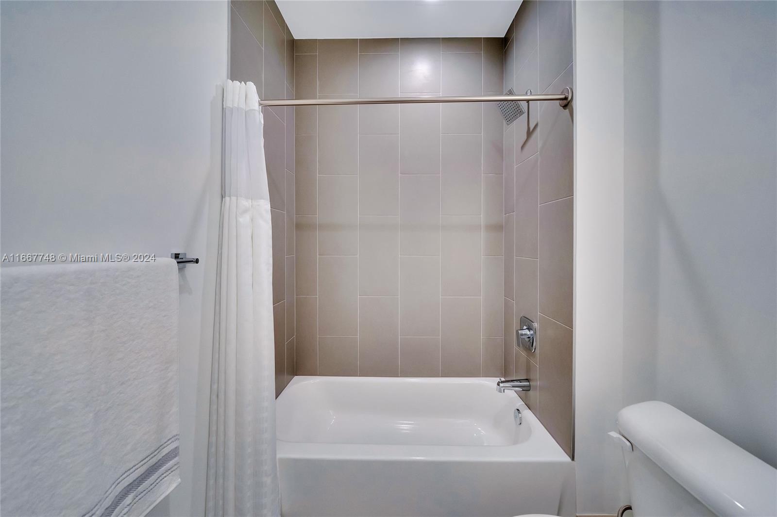 1809 Jackson St 1002 Property Photo 36