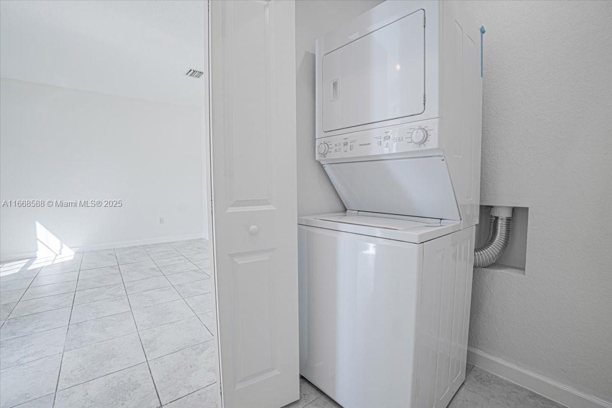 11211 Sw 249th St Property Photo 17