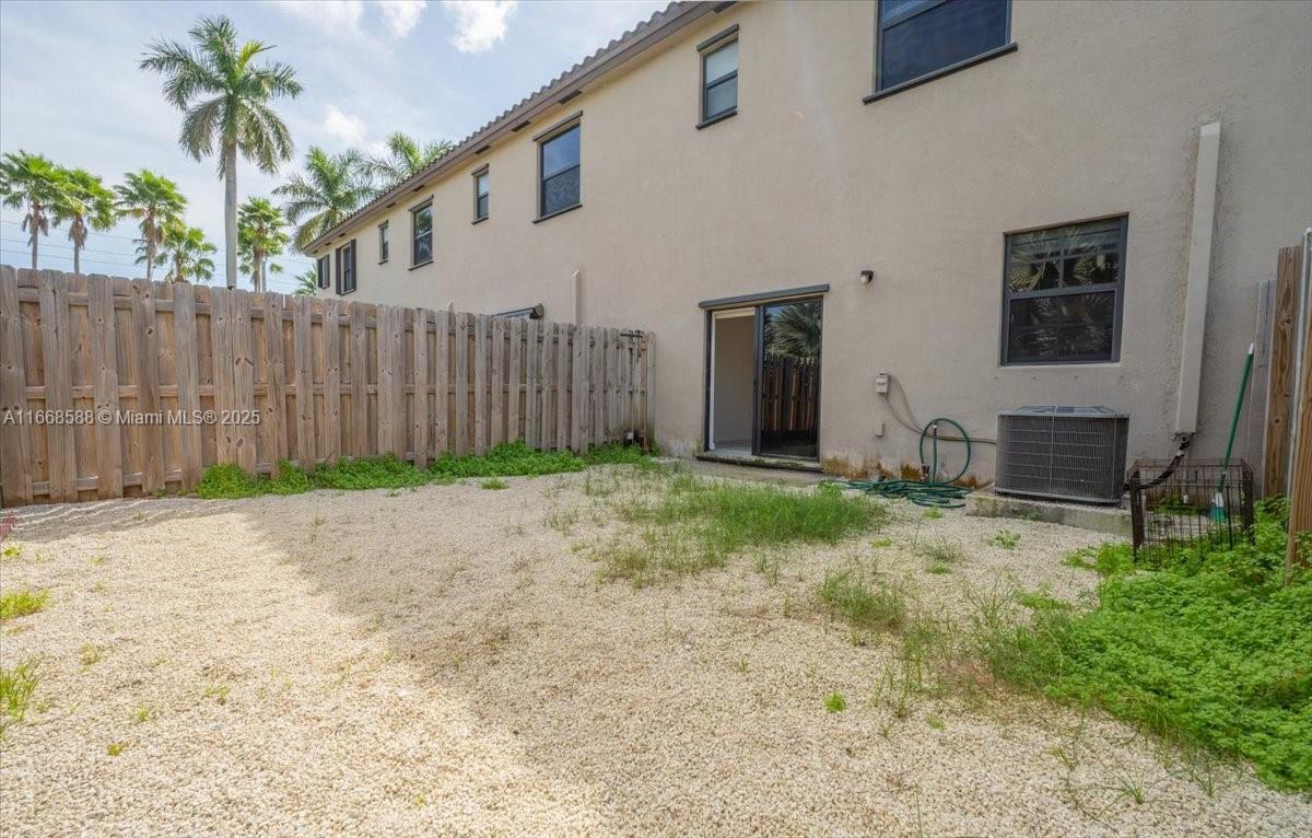 11211 Sw 249th St Property Photo 32