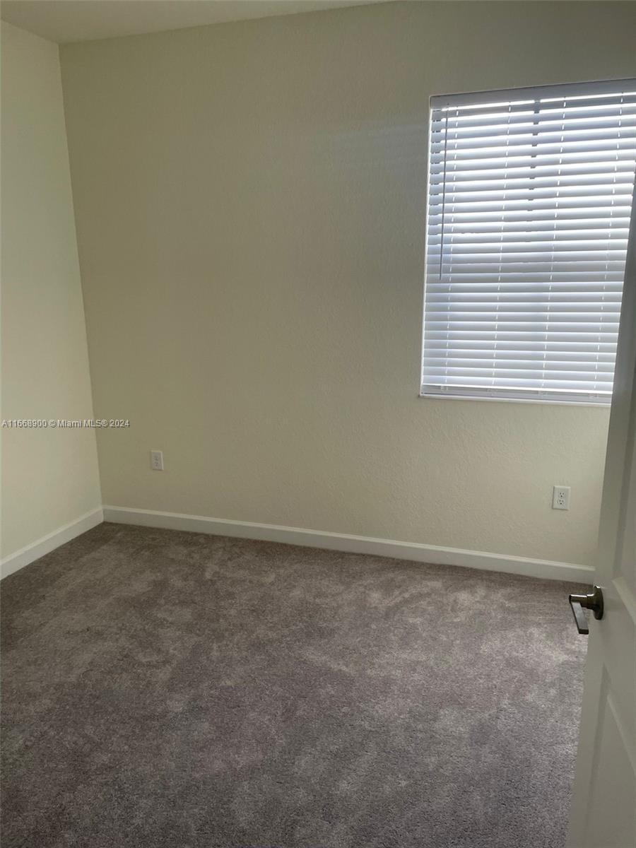 3415 W 112th Ter Property Photo 12