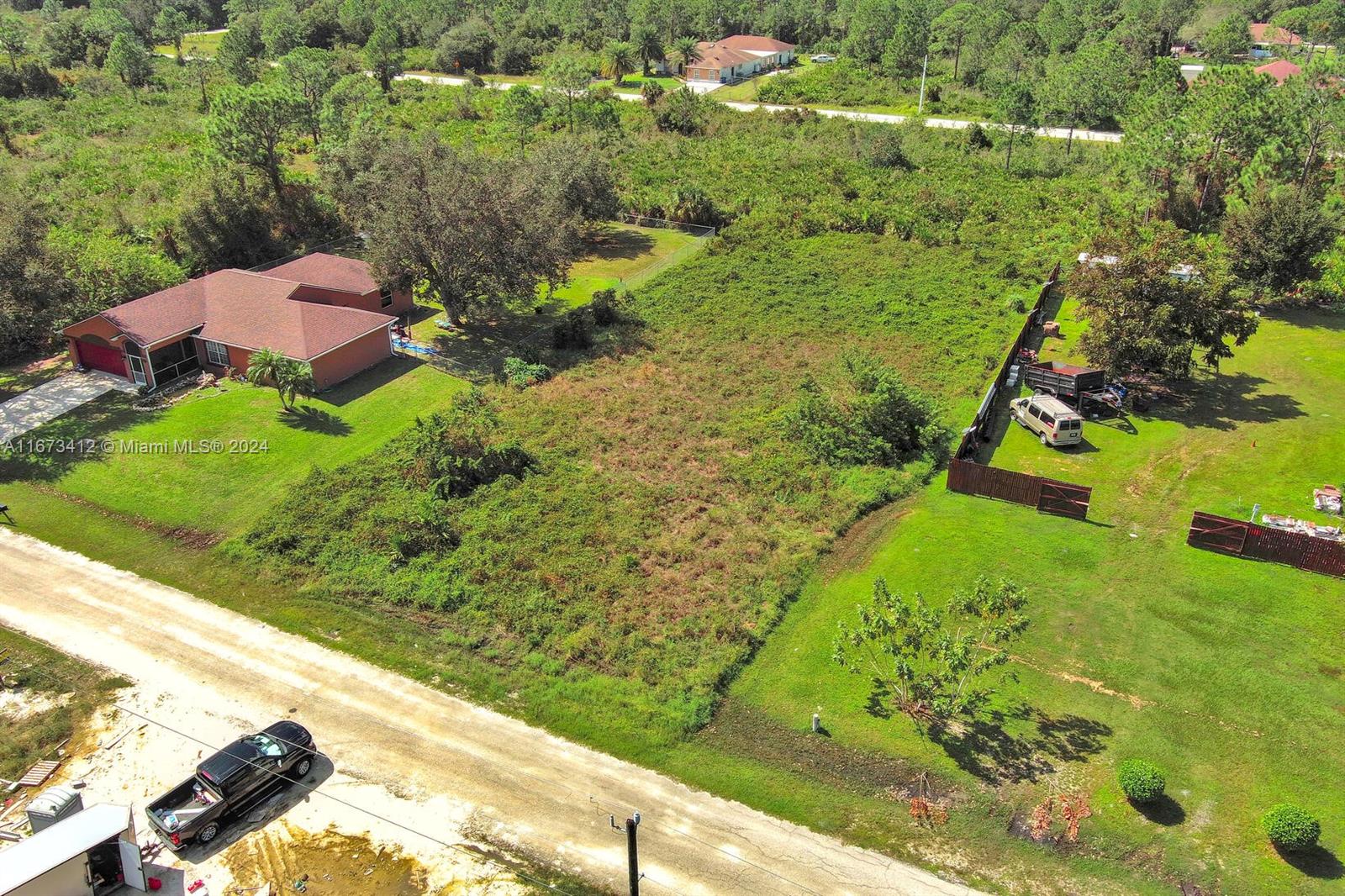 1413 5th Ave Property Photo 9