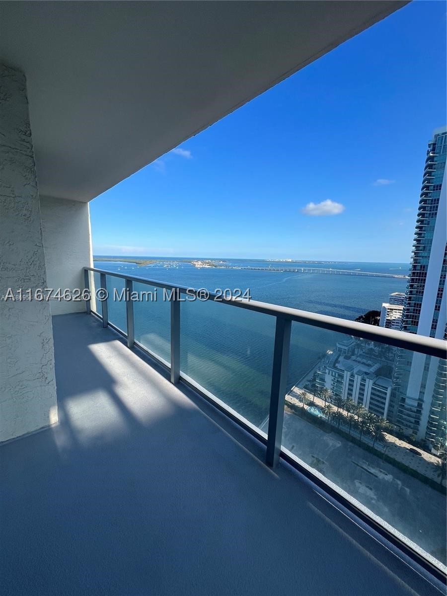 1155 Brickell Bay Dr 3205 Property Photo 8