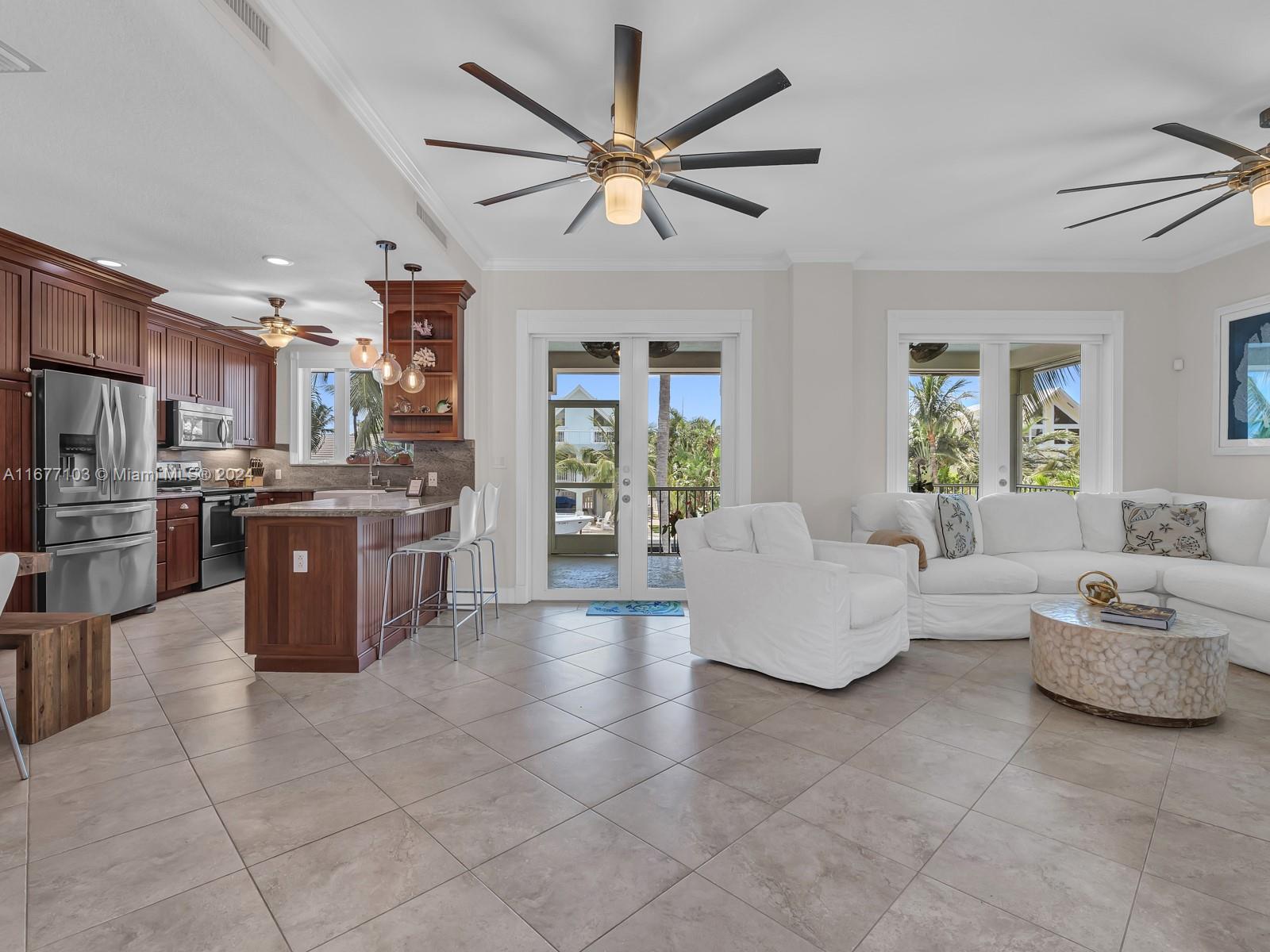 3 North Dr Property Photo 16