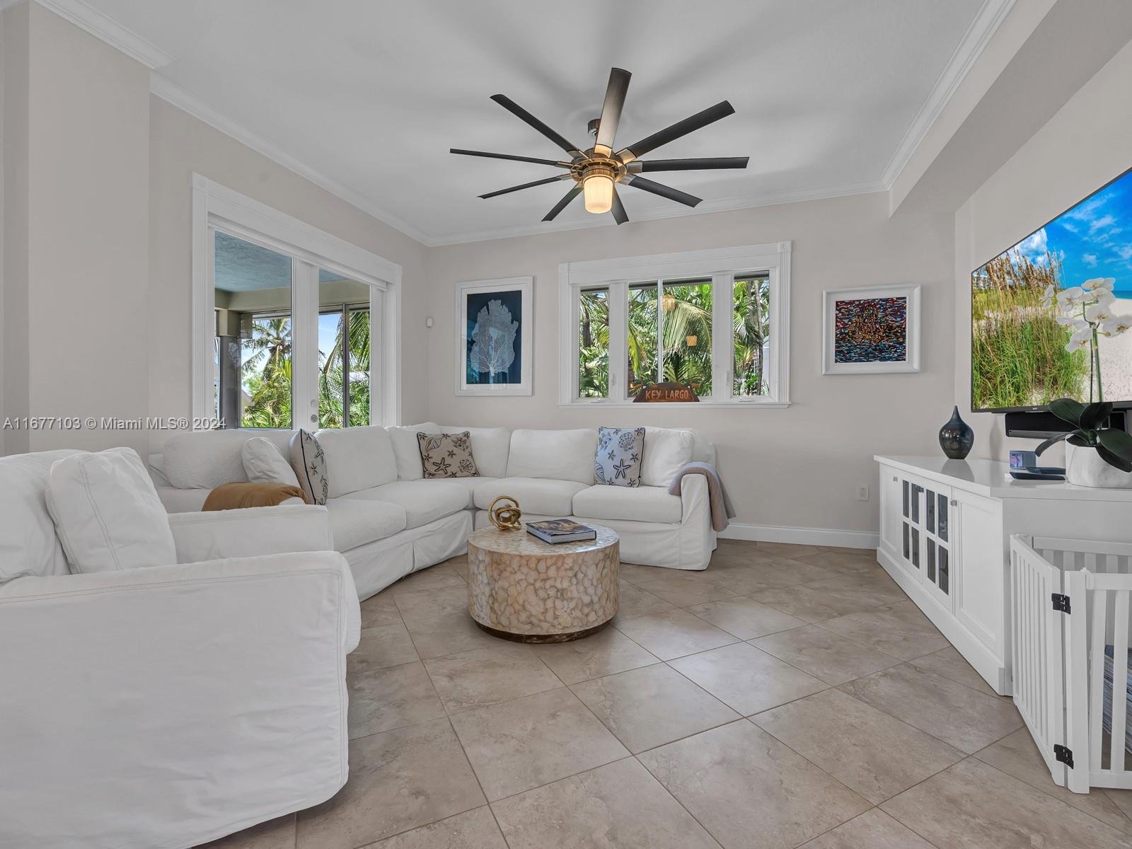 3 North Dr Property Photo 17