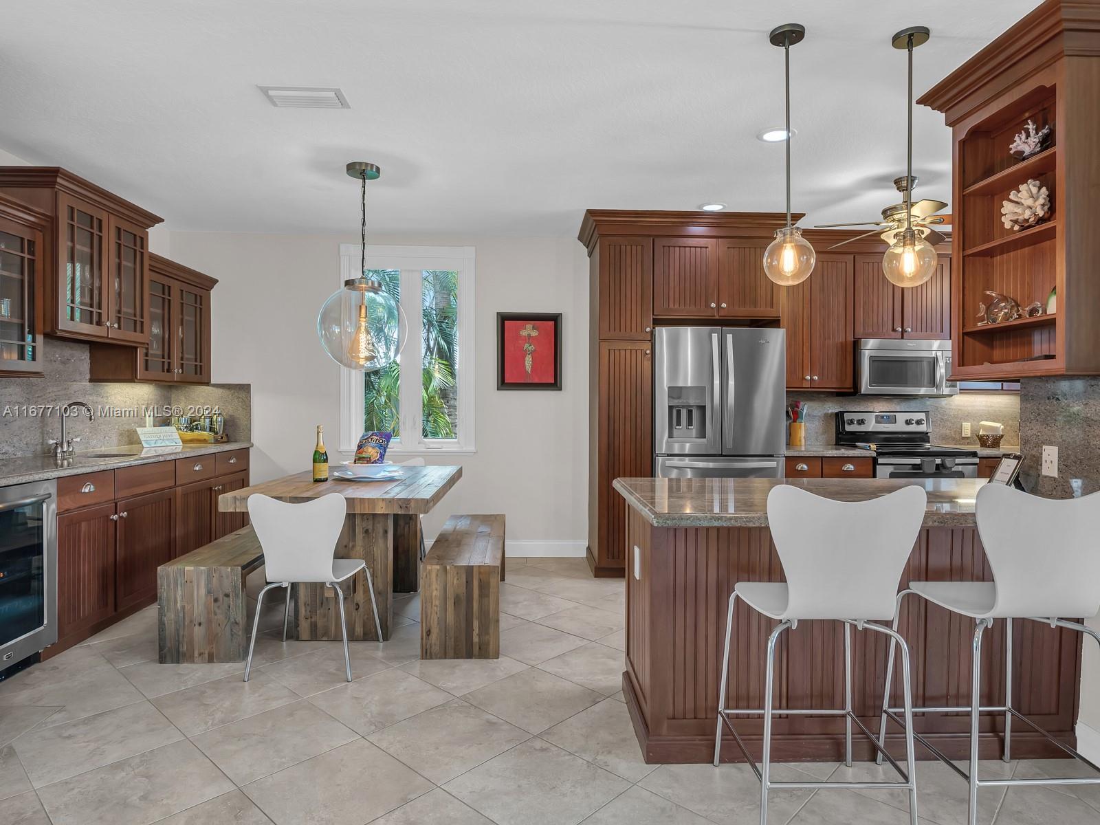 3 North Dr Property Photo 18