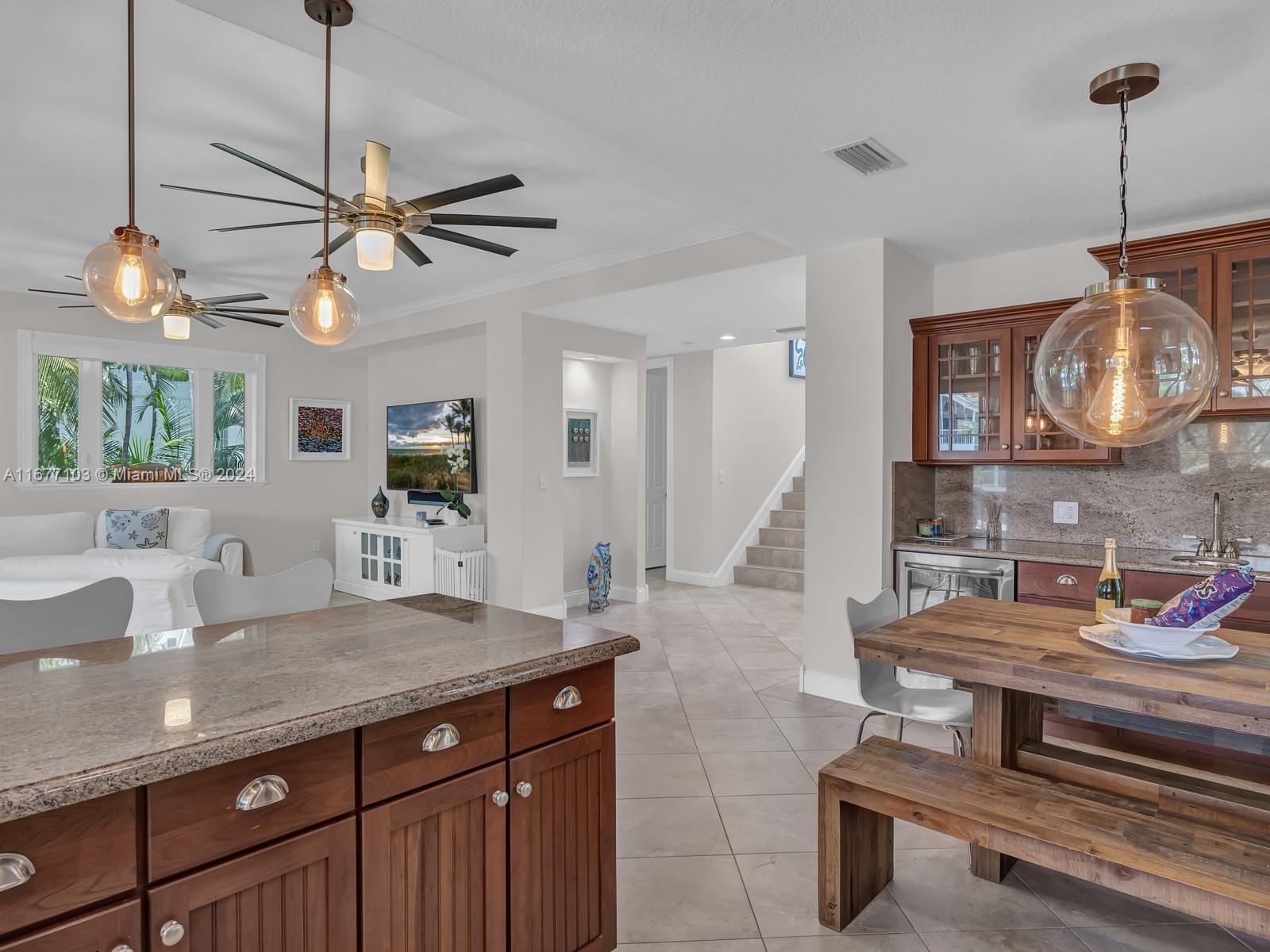 3 North Dr Property Photo 21