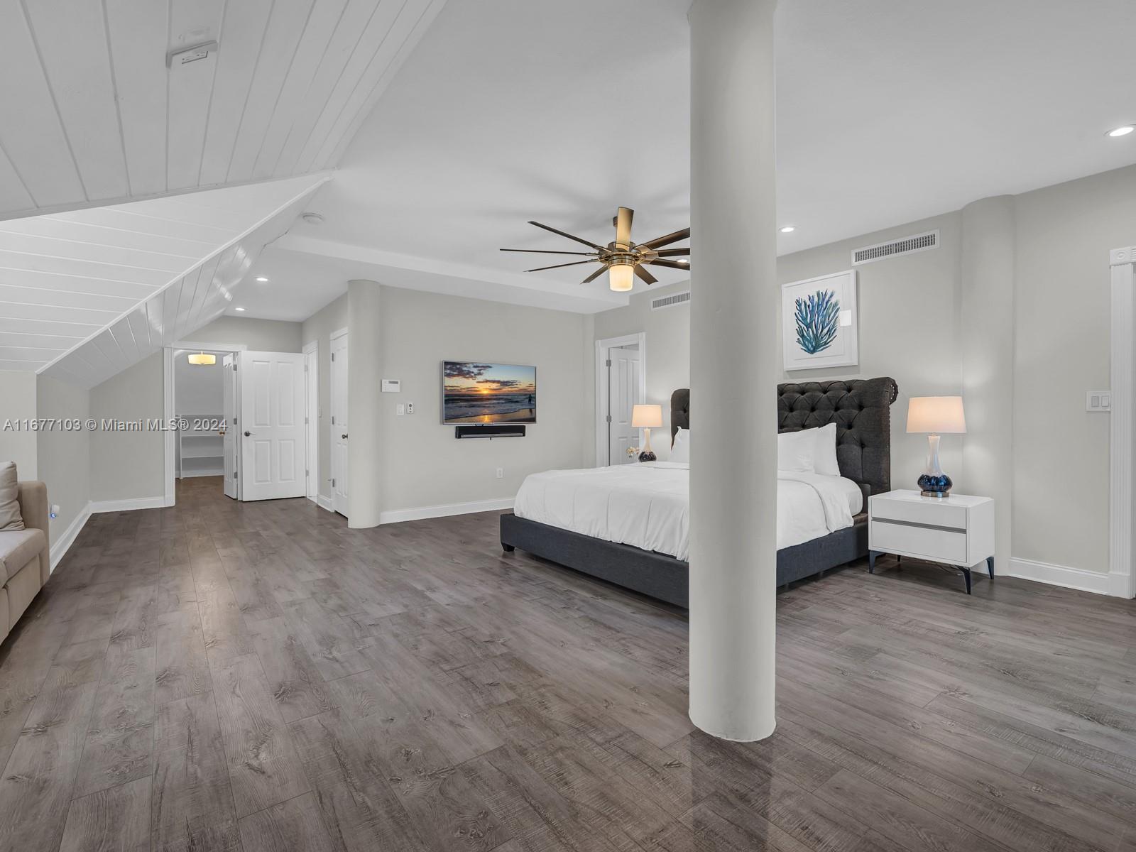 3 North Dr Property Photo 37