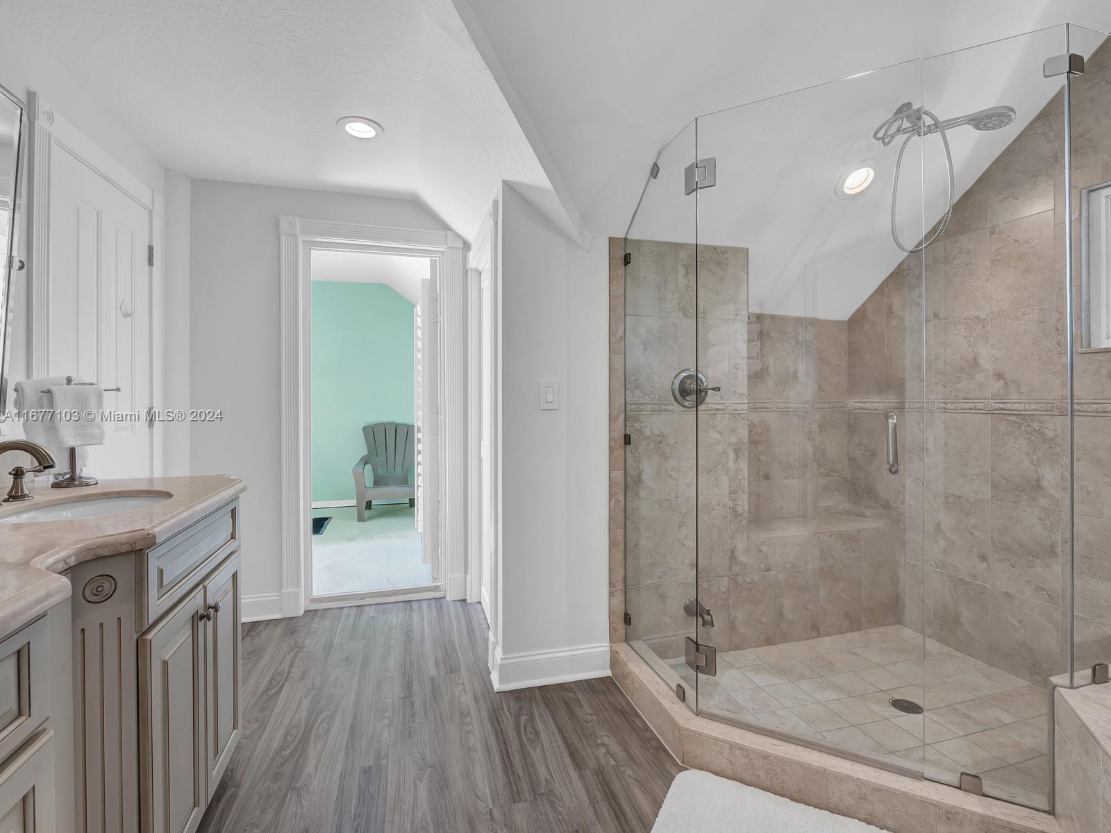 3 North Dr Property Photo 44