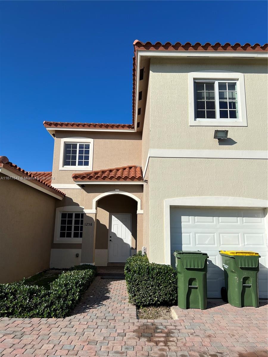 1258 Ne 5th St 1234 Property Photo 1