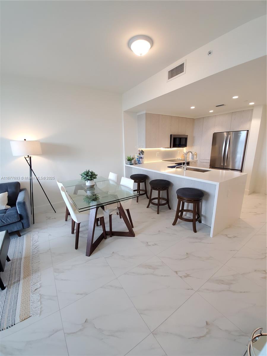 2000 Metropica Way 305 Property Photo 22