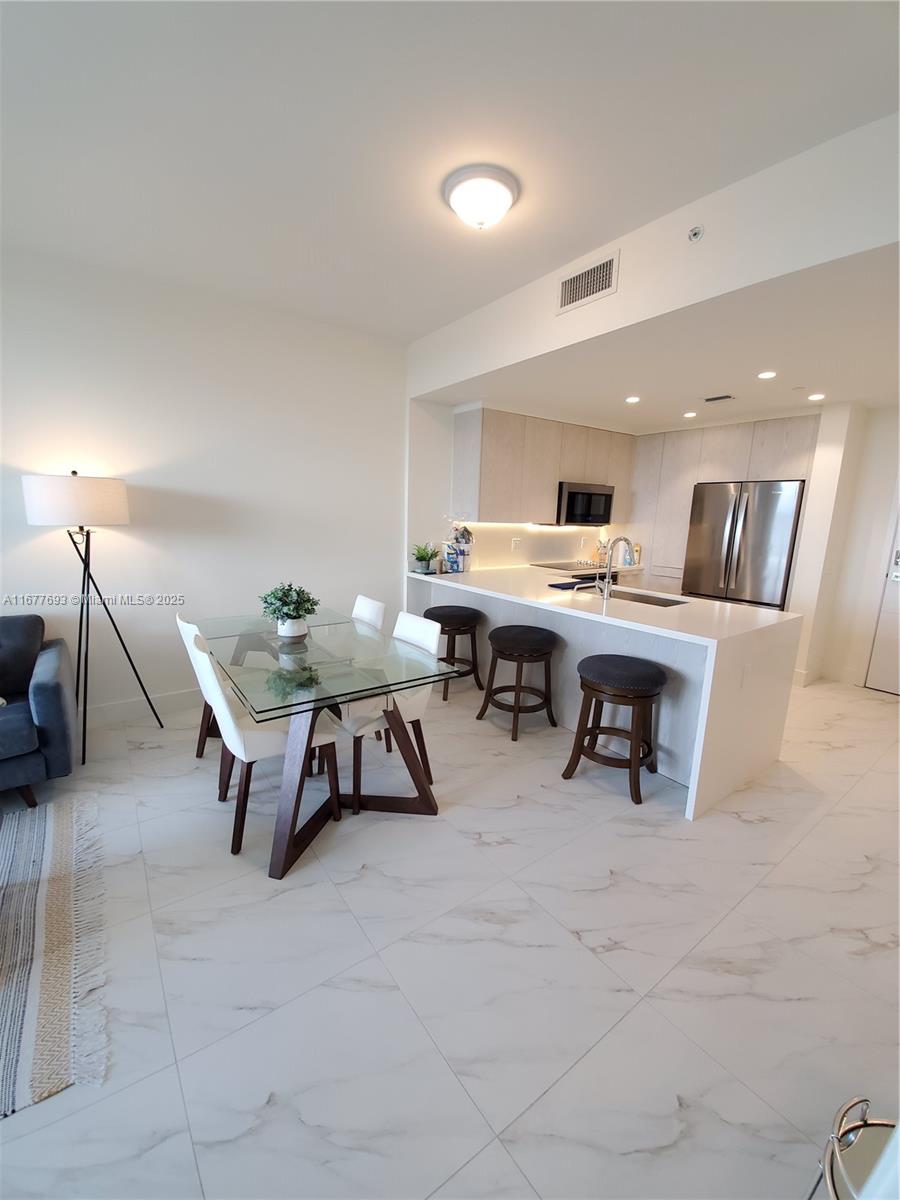 2000 Metropica Way 305 Property Photo 31