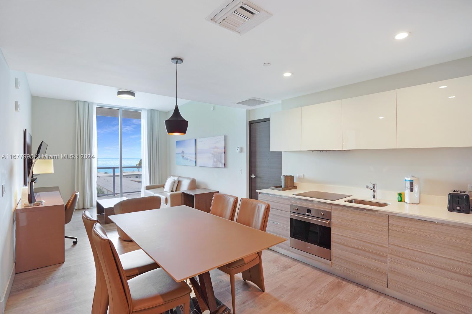 A11677995 Property Photo 14