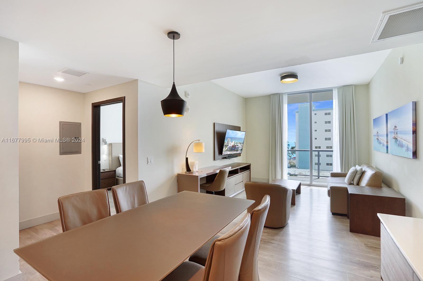 A11677995 Property Photo 16