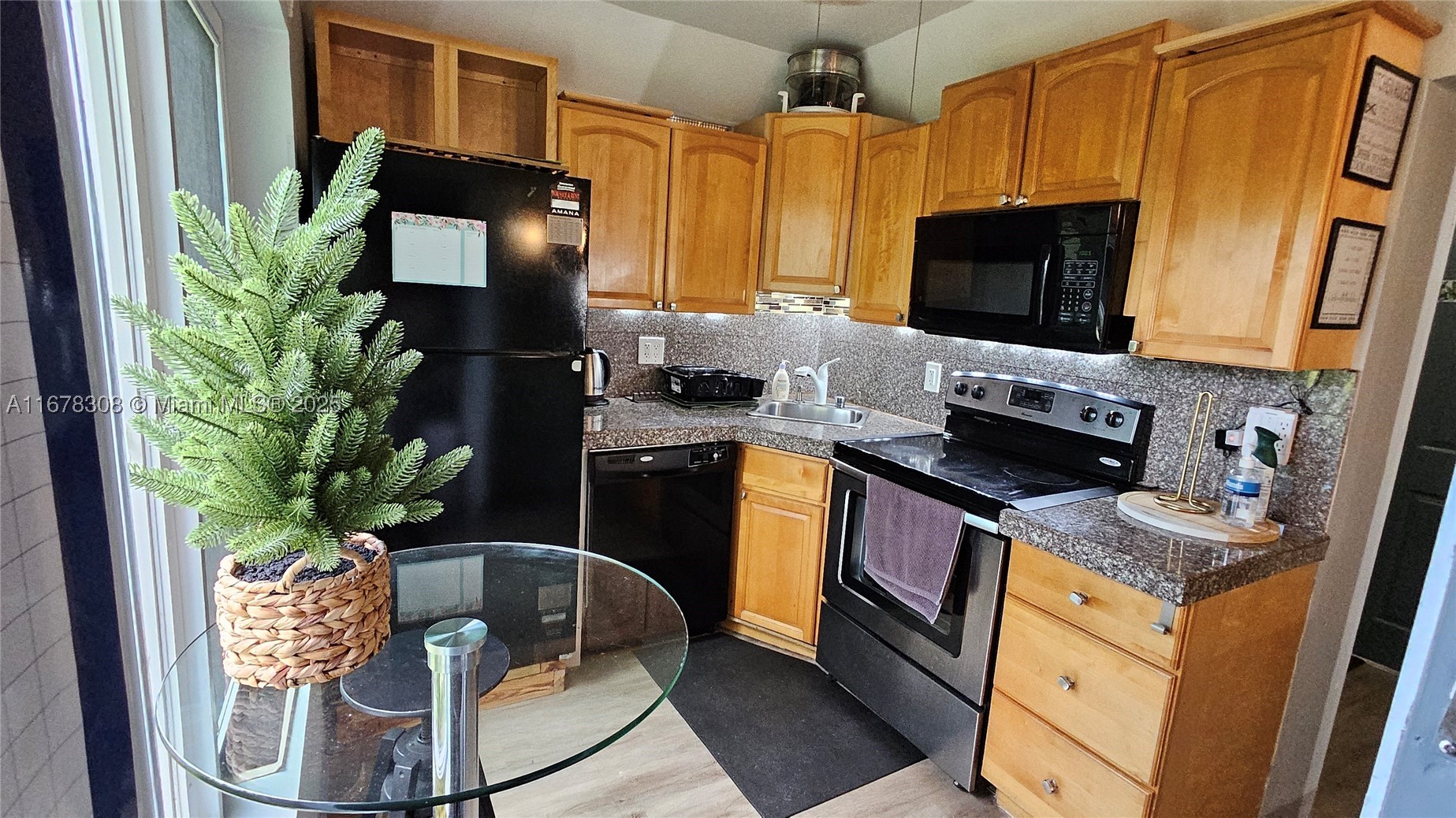 3600 Sw S Le Jeune Rd 3600 Property Photo 10