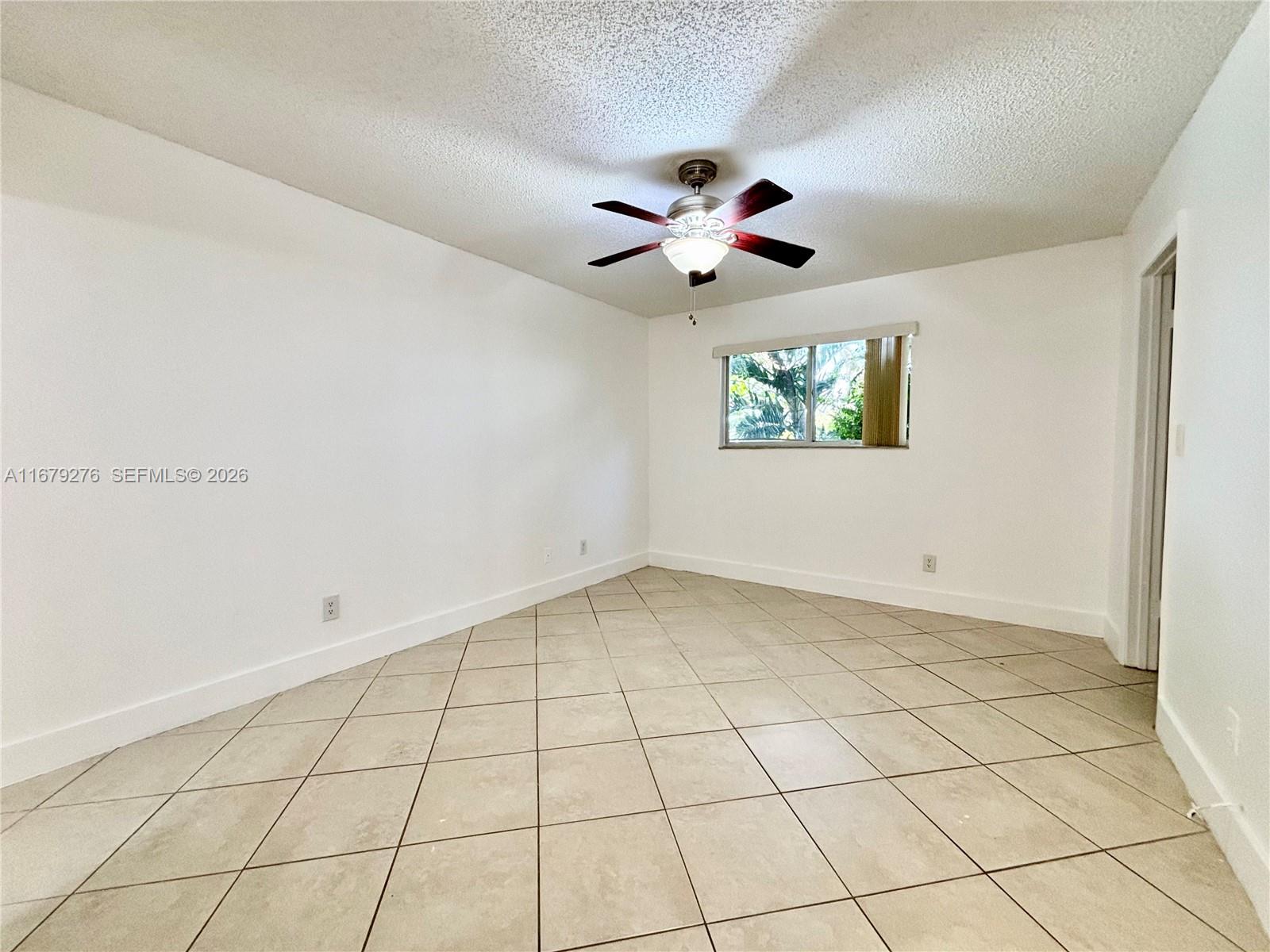3405 Nw 44th St 104 Property Photo 15