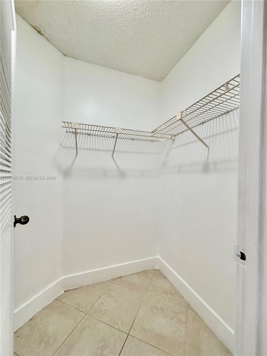 3405 Nw 44th St 104 Property Photo 16