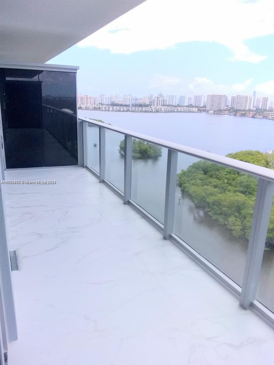 16385 Biscayne Blvd 2020 Property Photo 17