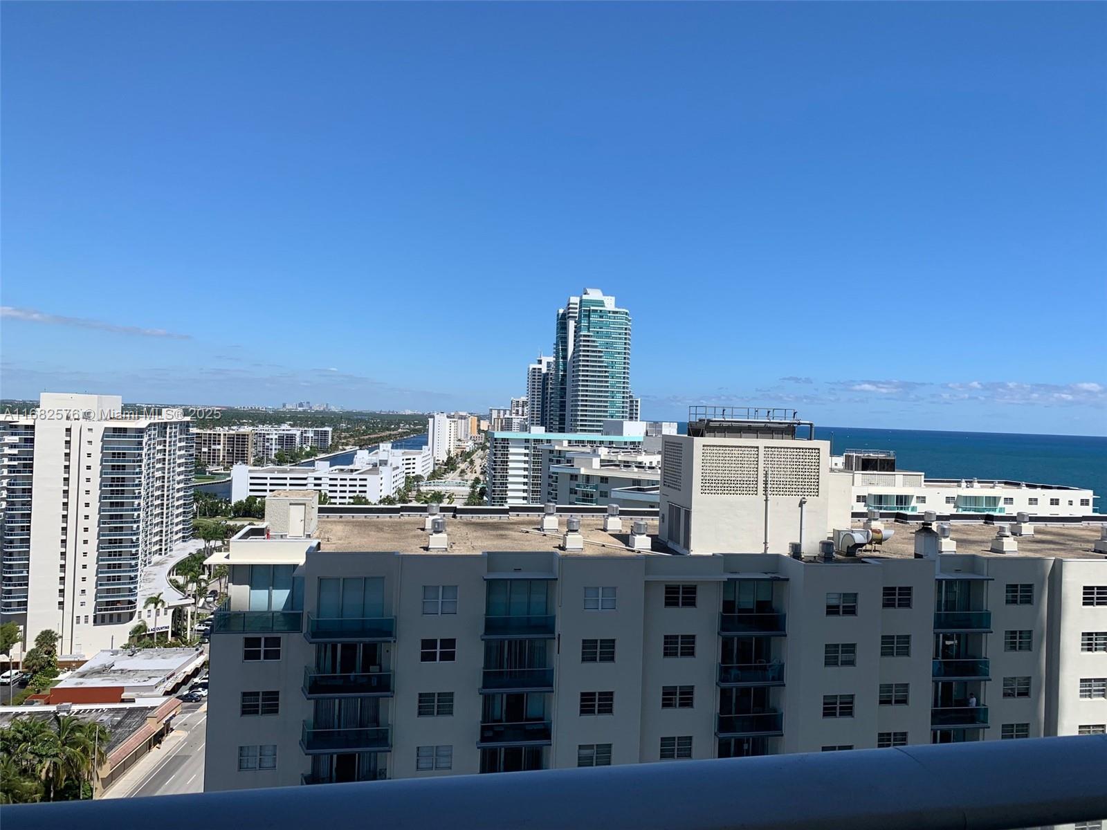 4111 S Ocean Dr 1512 Property Photo 3