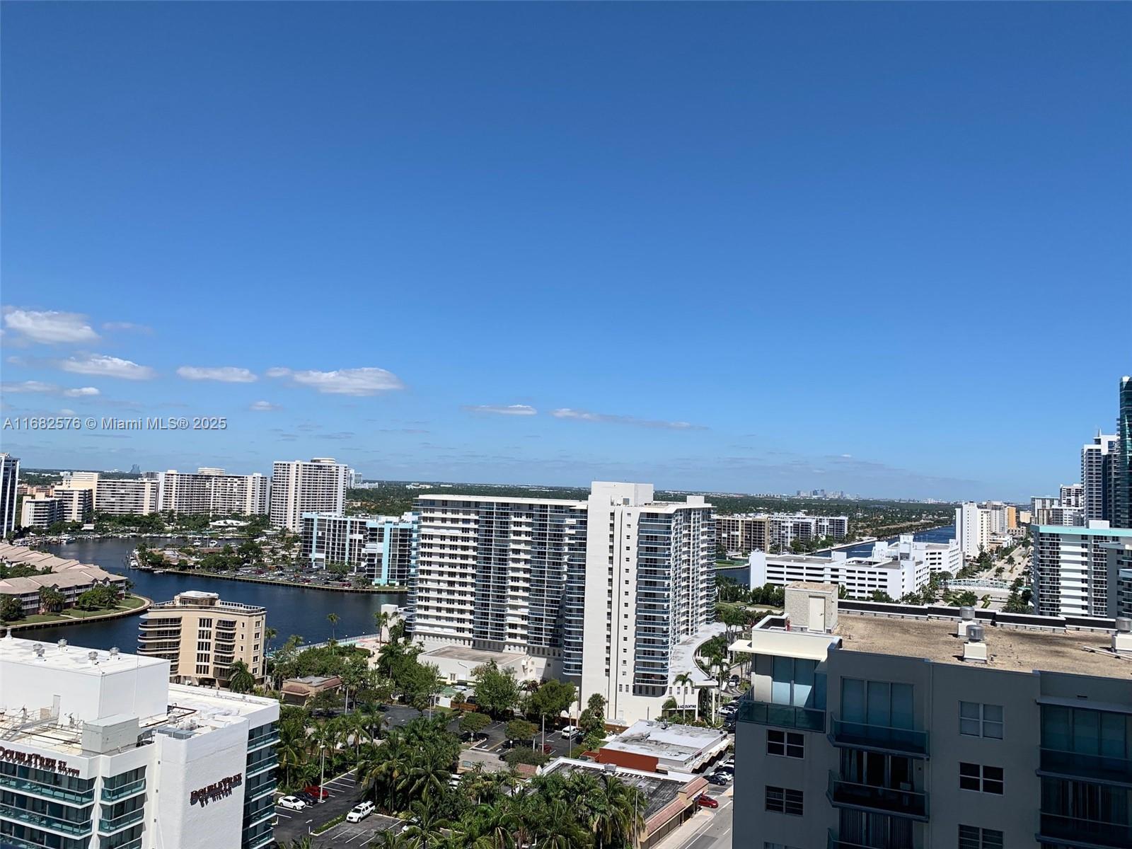 4111 S Ocean Dr 1512 Property Photo 4