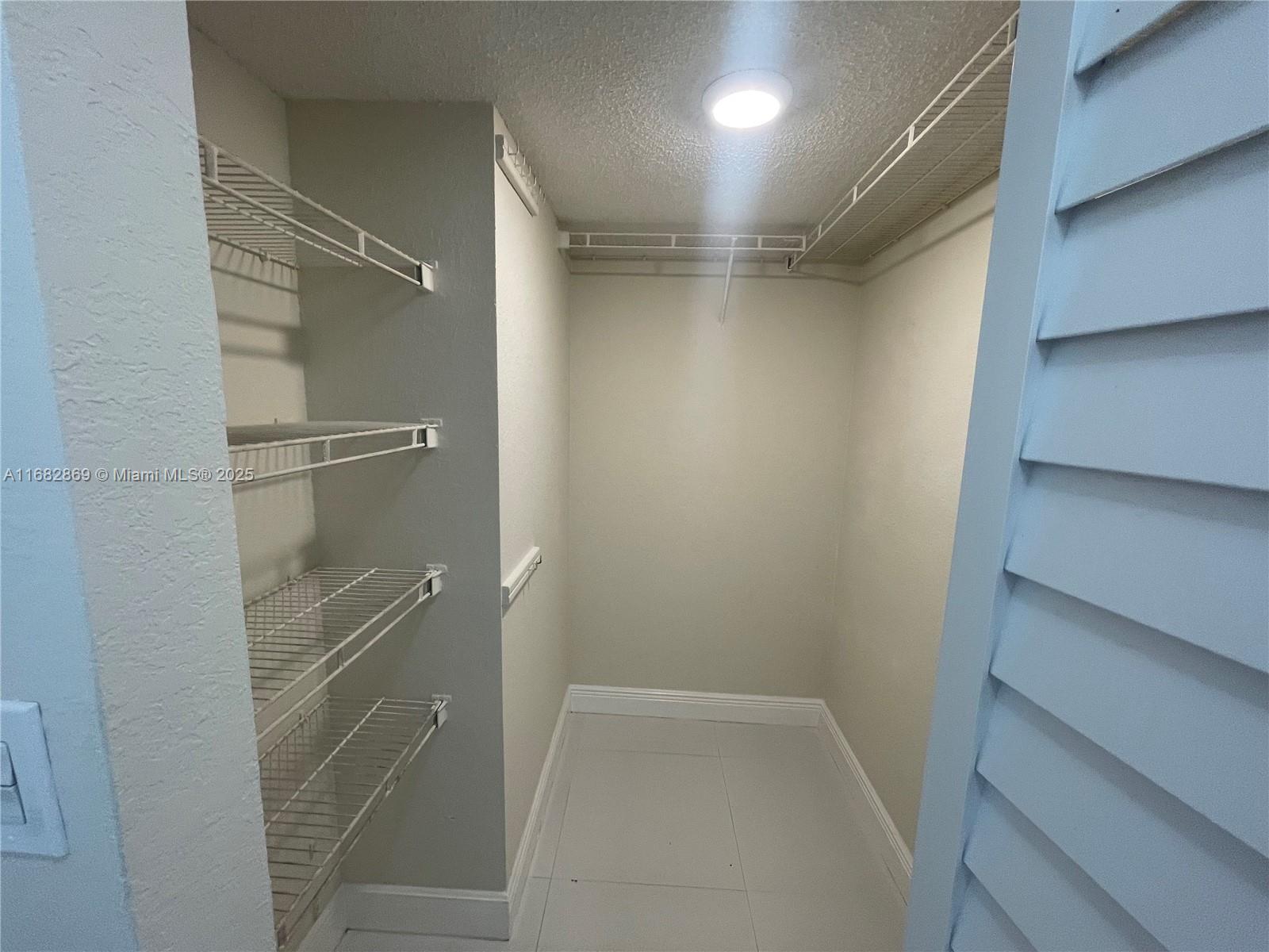 4255 N University Dr 201 Property Photo 11