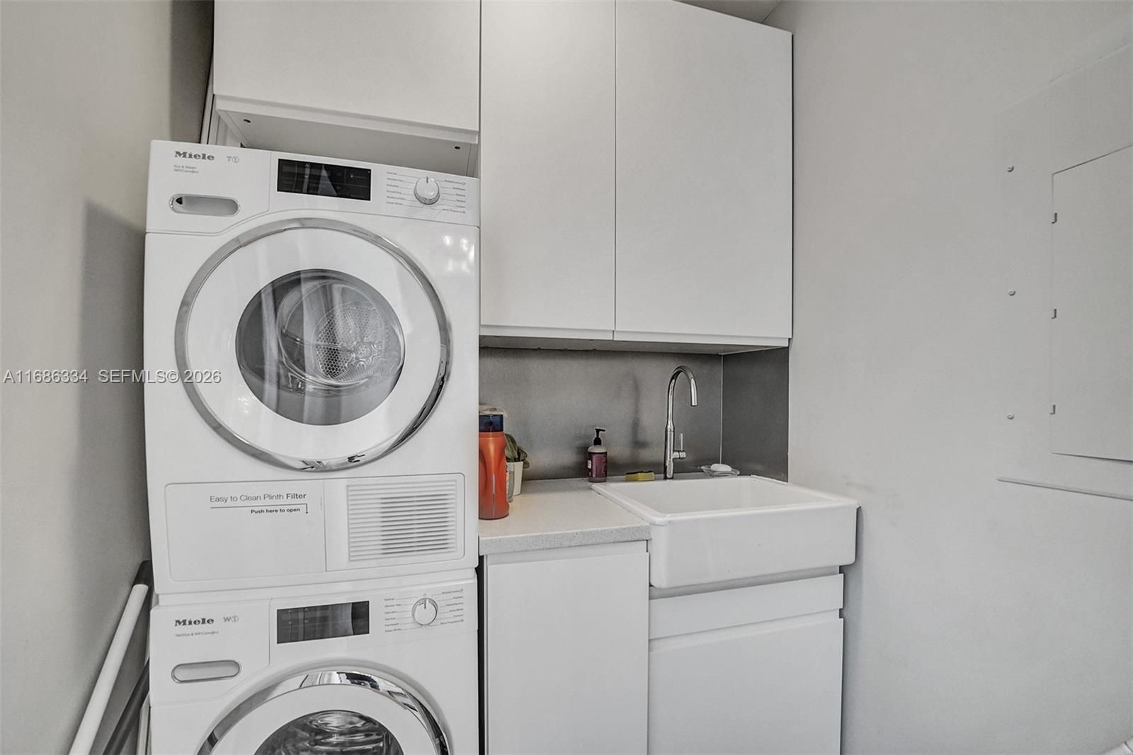 18101 Collins Ave 3409 Property Photo 9